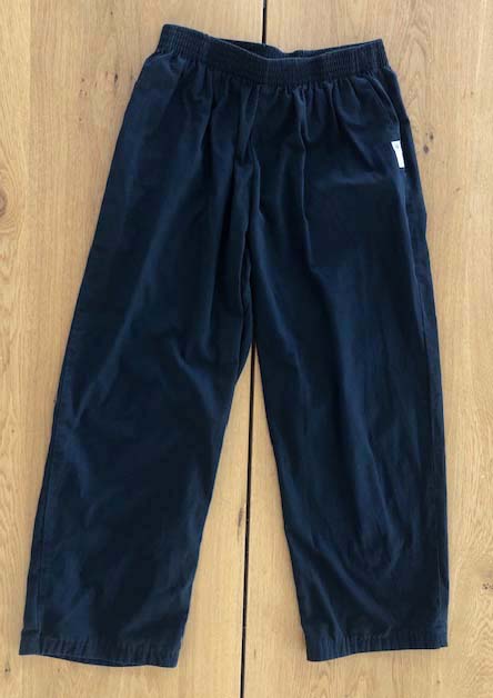 Uniform online advantage pants